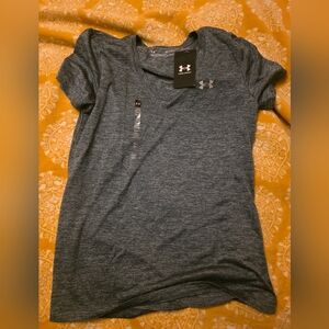 Under Armour Women's Heathered Gray Tee
